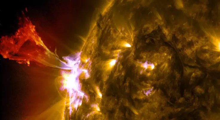 eruption solaire